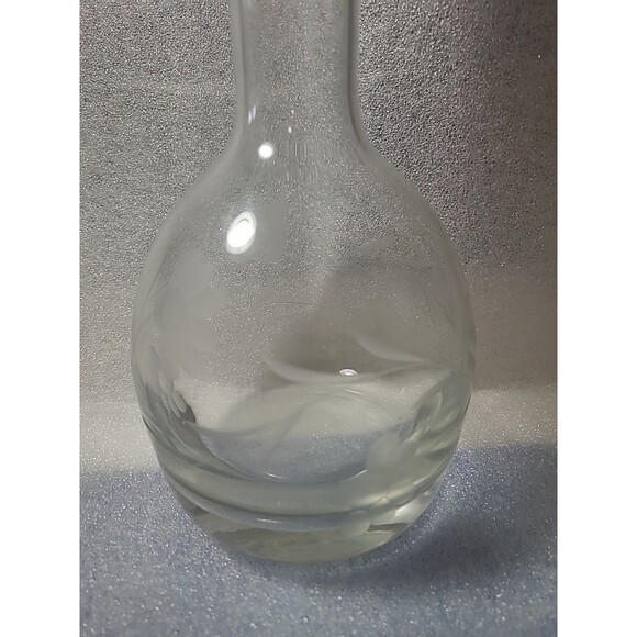 VINTAGE TOSCANY ROMANIA CRYSTAL DECANTER  ETCHED FLOWERS Heavy Stopper - Picture 4 of 7